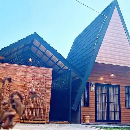 Villa Omah Abiza Glamping Jogja